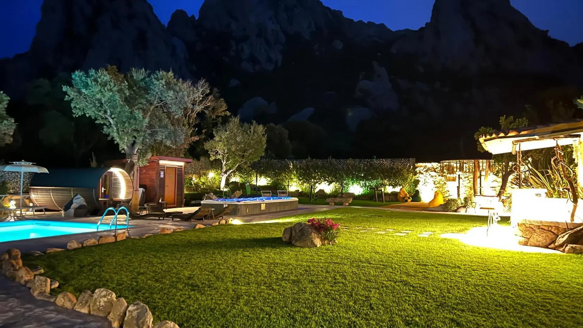 Antica Fonte Holiday Homes San Pantaleo Italien